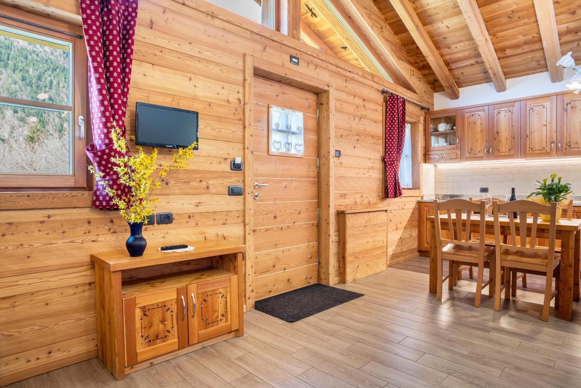 Chalet Camping Fae 1 Madonna Exteriér fotografie